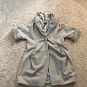 Women's short sleeve coat